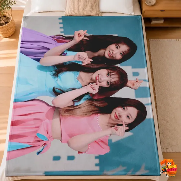 Плед с принтом k-pop Iz*One Плед с принтом k-pop Iz*One