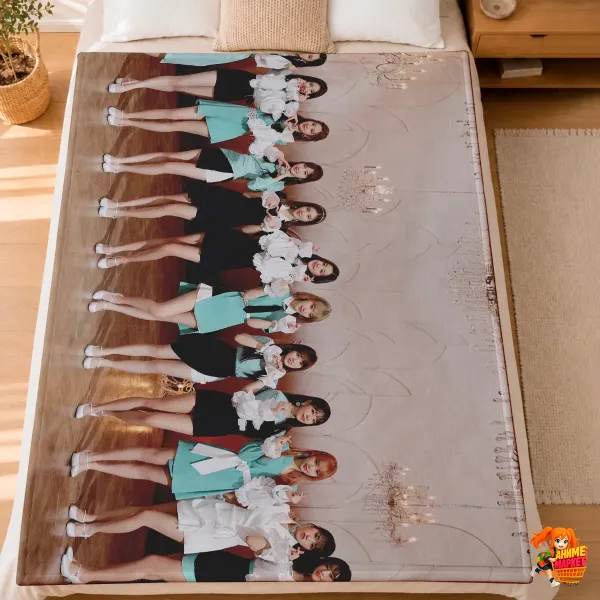 Плед с принтом k-pop Iz*One Плед с принтом k-pop Iz*One