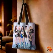 Сумка-шоппер с принтом k-pop ITZY