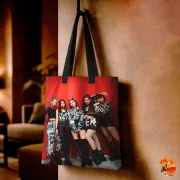 Сумка-шоппер с принтом k-pop ITZY