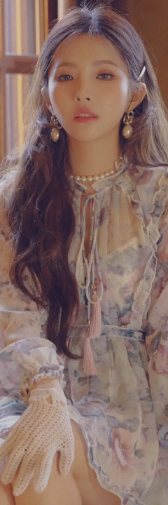25 Soyeon