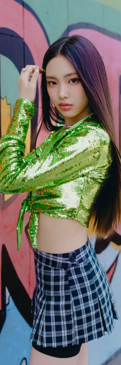 8 Lee Hyein